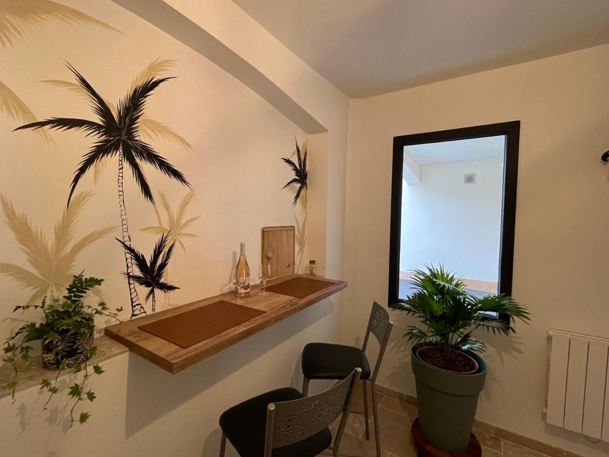 Chambre Au Calme Avec Spa Privatif Gratuit Sud Aveyron Les Palmiers Des Causses Saint-Rome-de-Tarn Ngoại thất bức ảnh